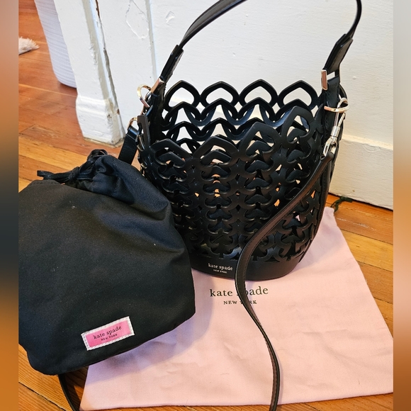 kate spade Handbags - Kate Spade Bucket bag
